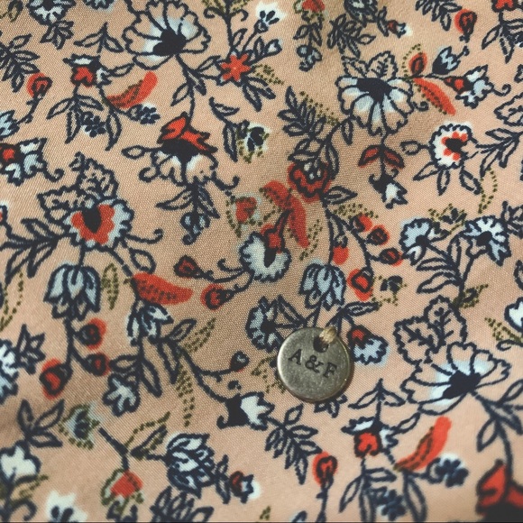 Abercrombie & Fitch floral tank top - Picture 6 of 6